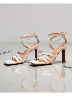 White Strappy Square-Toe Block Heel Sandals With Ankle Straps